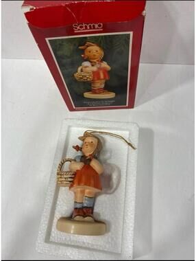 Schmid Hummel 1984 Second Edition Girl w Basket Ornament